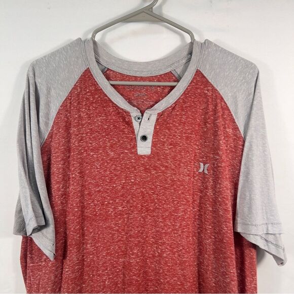 Hurley Salmon and Gray Short Sleeve Henley 0719 - Picture 2 of 11